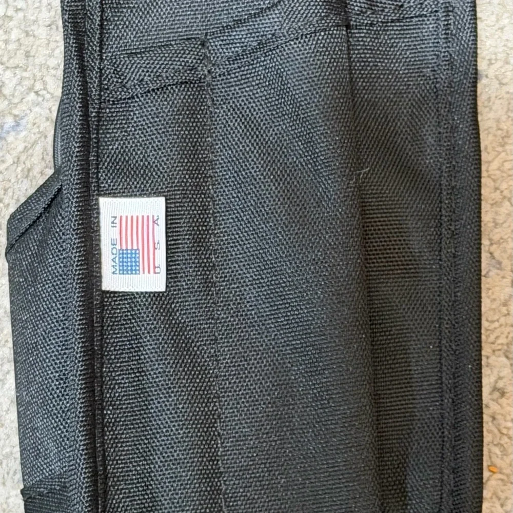 UNIVERSAL RADIO CASE WITH SHOULDER STRAP